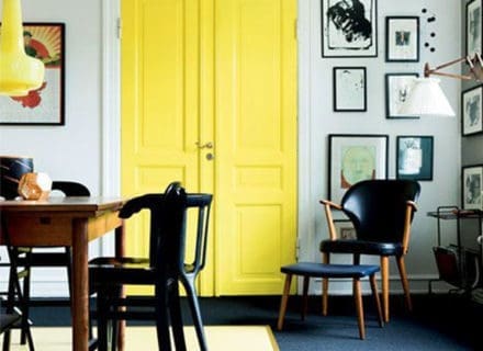 decorating-with-yellow-yellow-door