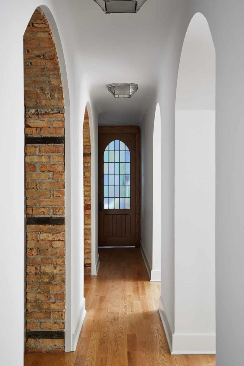 How to Decorate Old Houses, According to an Interior Designer