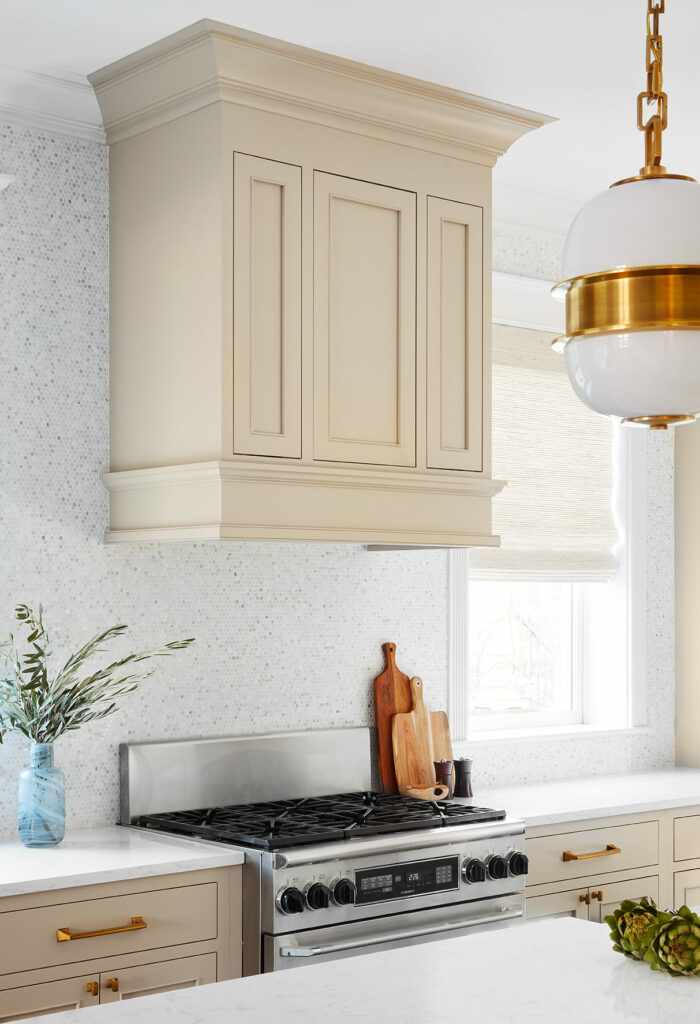 Kitchen Design: the Simple Range Hood Style Guide